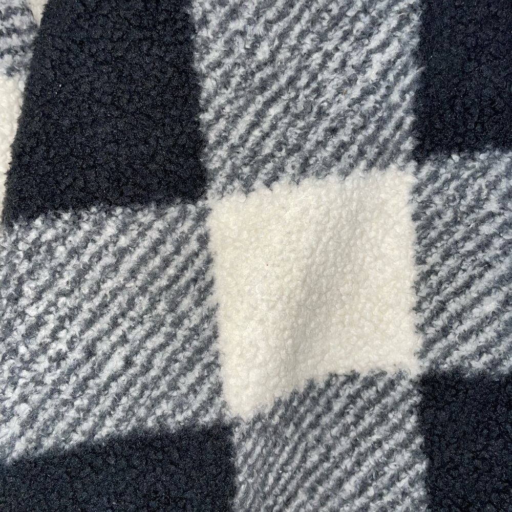 Fuzzy Quarterzip - Picture 2 of 4